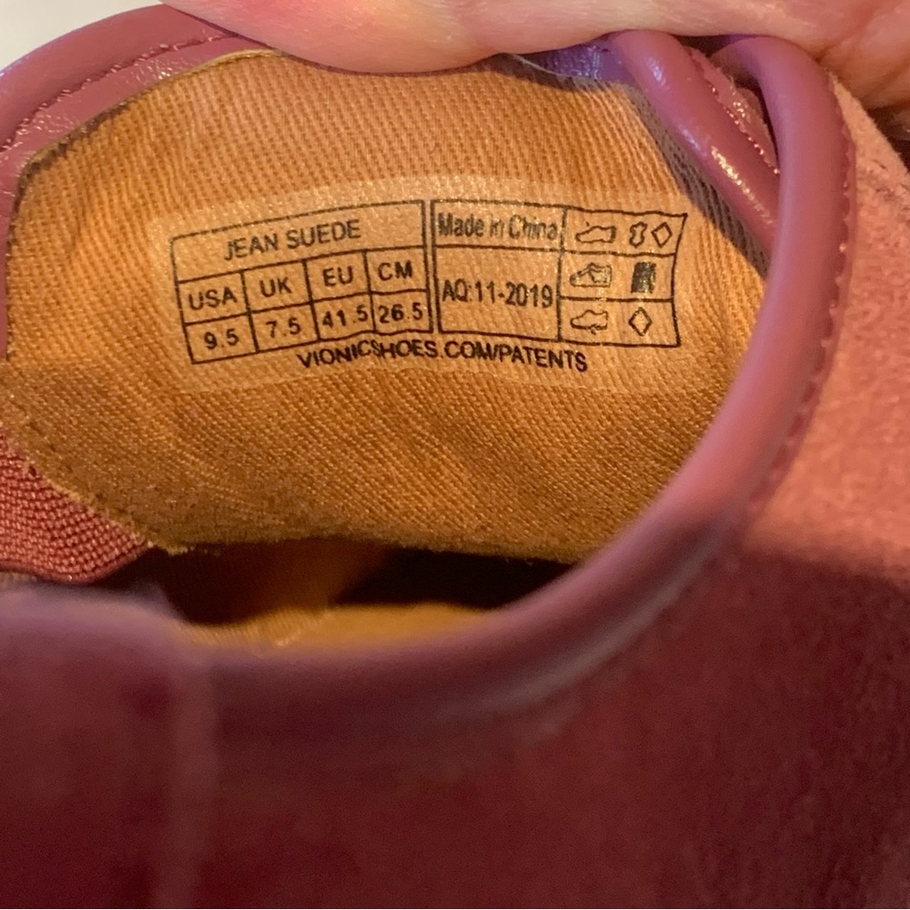 Vionic Lavender Rose Suede Sneakers size 9.5 - Picture 5 of 15
